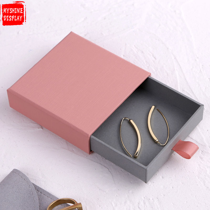 Wholesale Custom Logo Luxury High Quality Chain Box Storage Packaging Flower Necklace Gift Jewelry Box