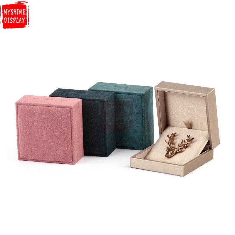 PU flannel brooch box new color badge brooch box simple jewelry gift jewelry brooch box