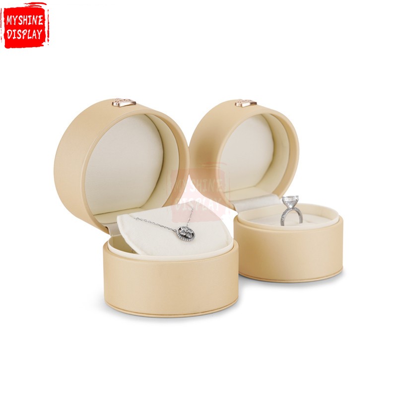 Cream leather round design jewelry box