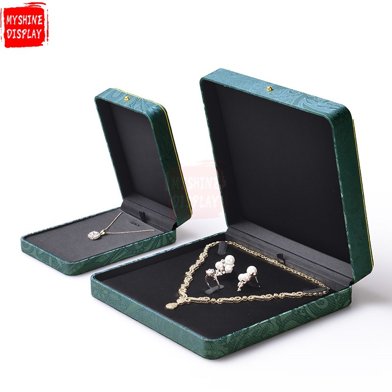 custom green jewellery ring packaging box