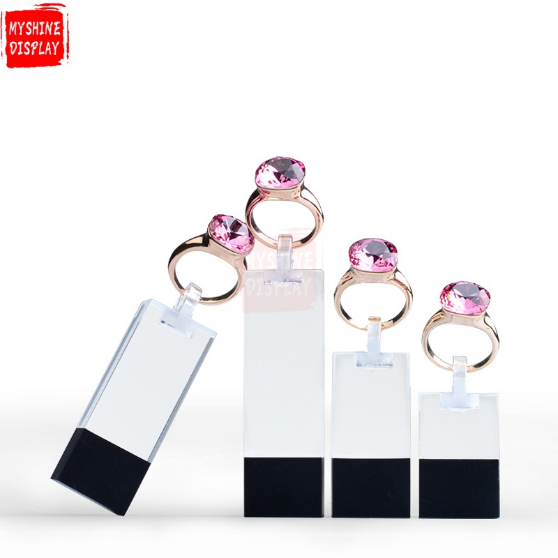 Custom Logo Luxury Plexiglass Jewellery Exhibitor Organizer Black And Transparent Acrylic Jewelry Ring Display
