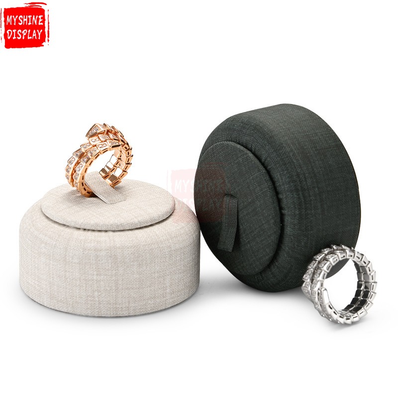 PU leather jewelry ring display holder stand