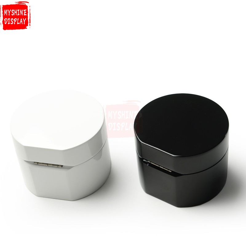 Wholesale Paino Lacquer Packaging Box With Velure For Bangle Bracelet Storage Custom Logo Black And White Wooden Watch Box