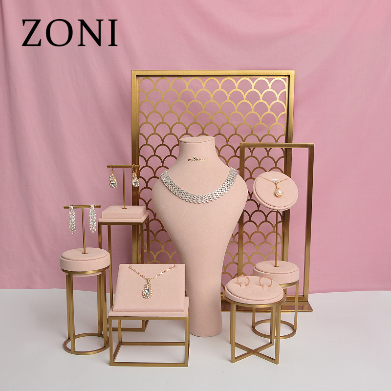 New Fashion 2022 Jewelry Displays For Store Luxury  Props Custom Metal Jewelry Stand Display Set  Luxury Jewelry