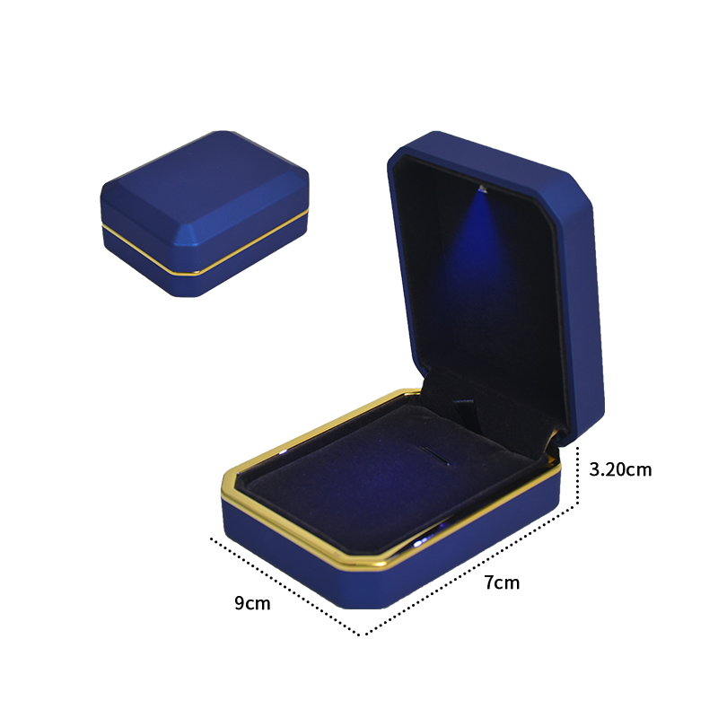 ZONI Luxury Jewelry Display  Box With Led Light Up Romantic Jewelry Display Gift Packaging